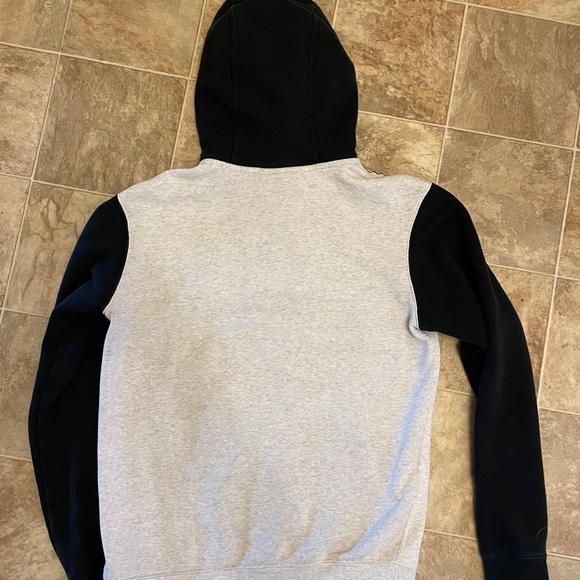 Nike Zip Up Sweatshirt Small - Picture 2 of 2